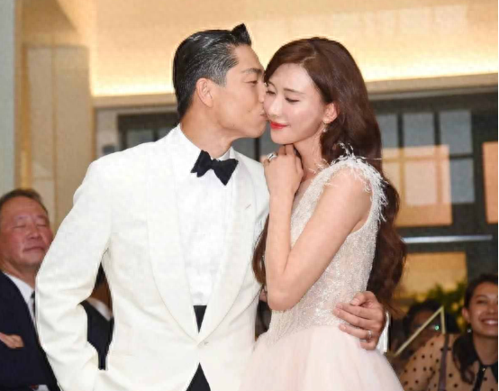 有种整容叫林志玲结婚日本丈夫变化不大她变得都认不出来了