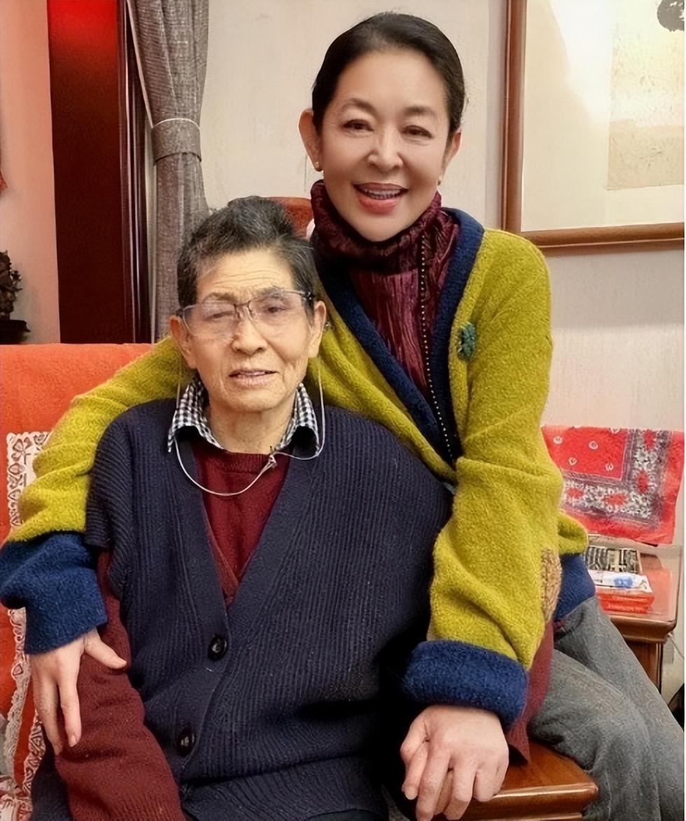 童年不幸的"刘萍"