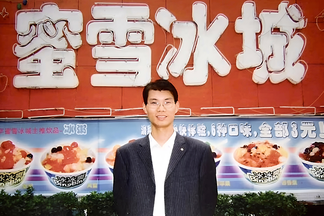 连自家创始人都嫌low的品牌成了全球第二