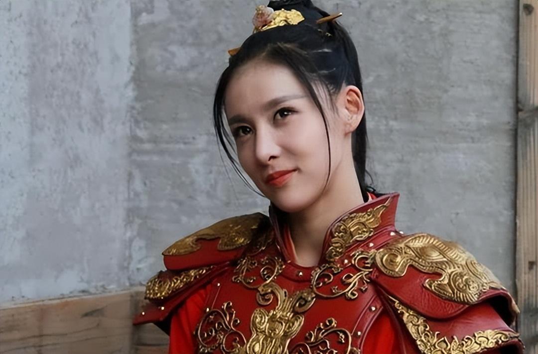可贾青在《武神赵子龙》中饰演的公孙宝月.