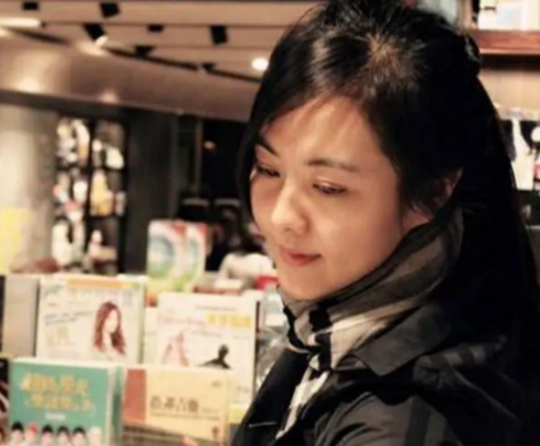 不生孩子李健结婚19年后与妻子的二人世界依旧很甜蜜