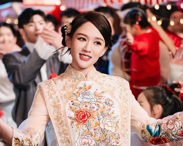 陈乔恩结婚两周年照片甜蜜幸福网友啥她都结婚了