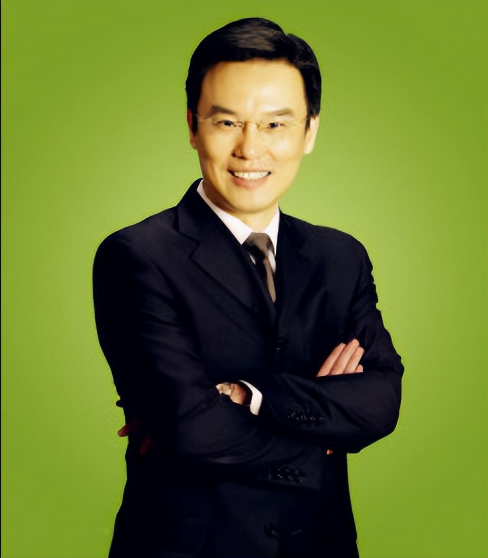 回顾央视8对明星冷门夫妻看似八竿子打不着实则是一家人