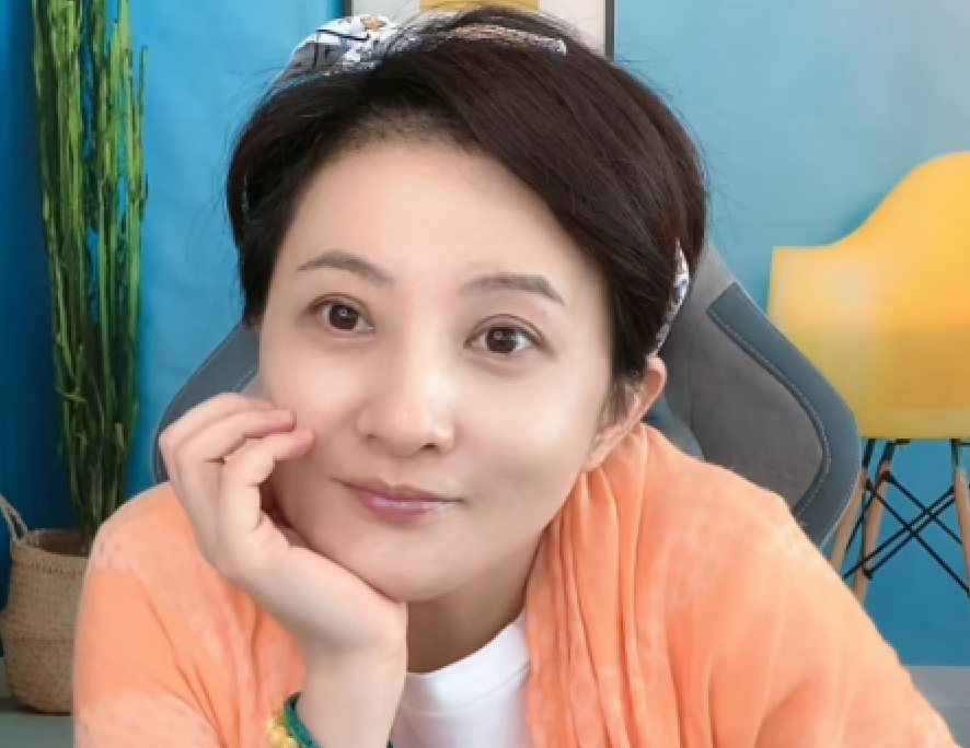 回顾青青河边草演员现状小草单身岳翎变化大一位成网红