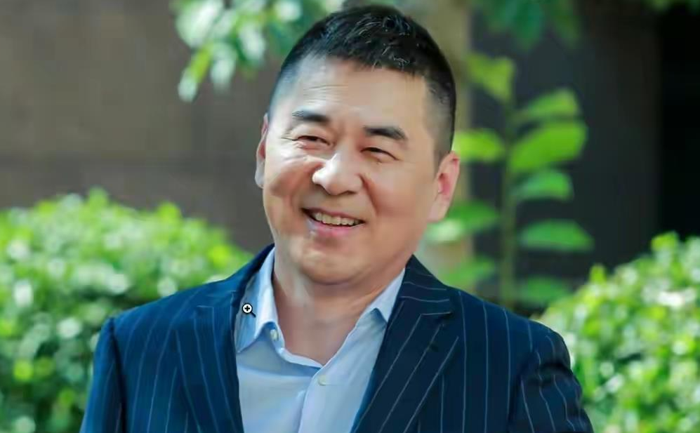 如果要说陈建斌有什么出圈的作品,那还得数那部上映多年依旧被网友们