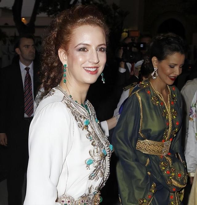 纪实美貌王妃萨尔玛:国王为她散尽后宫约法三章,为何后来被"失踪"