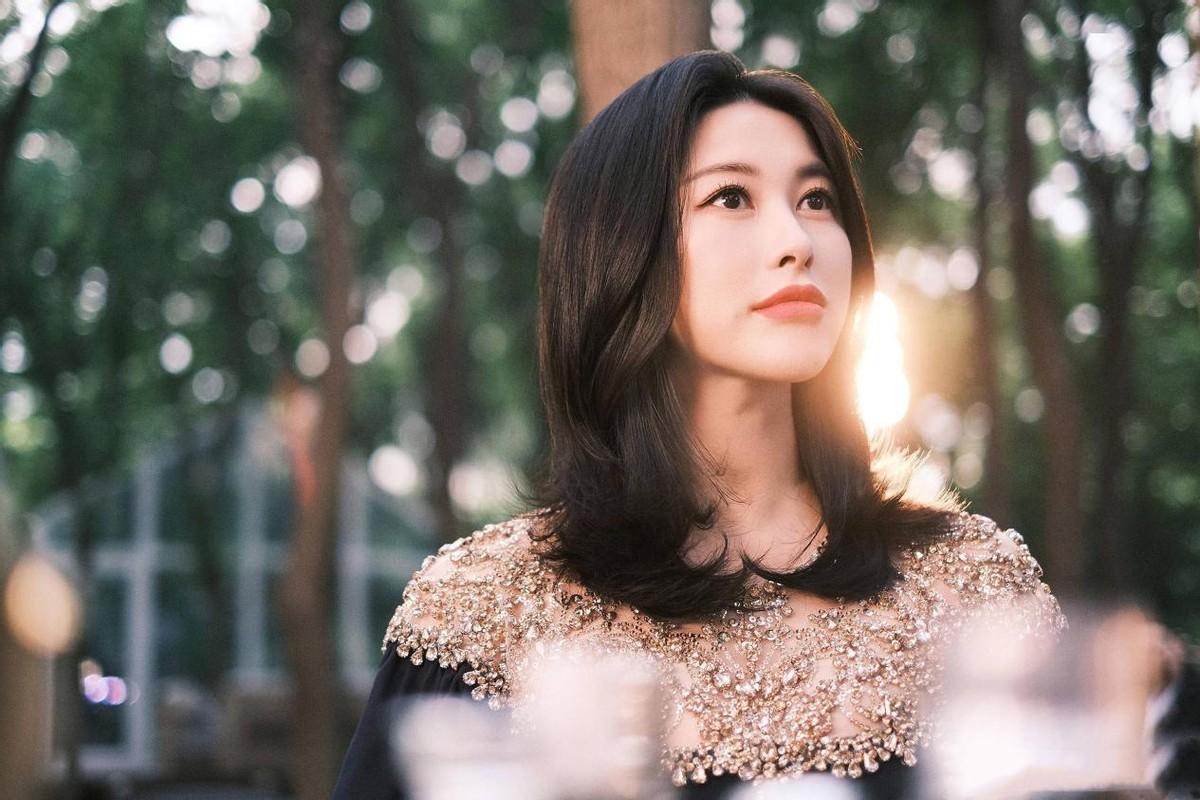 回顾3位女星的背景一个比一个强大韩雪朱珠还有一个想不到