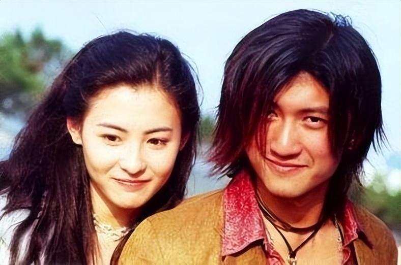 现在说说谢霆锋的前妻张柏芝,张柏芝年轻时可是著名的香港美女,可能是