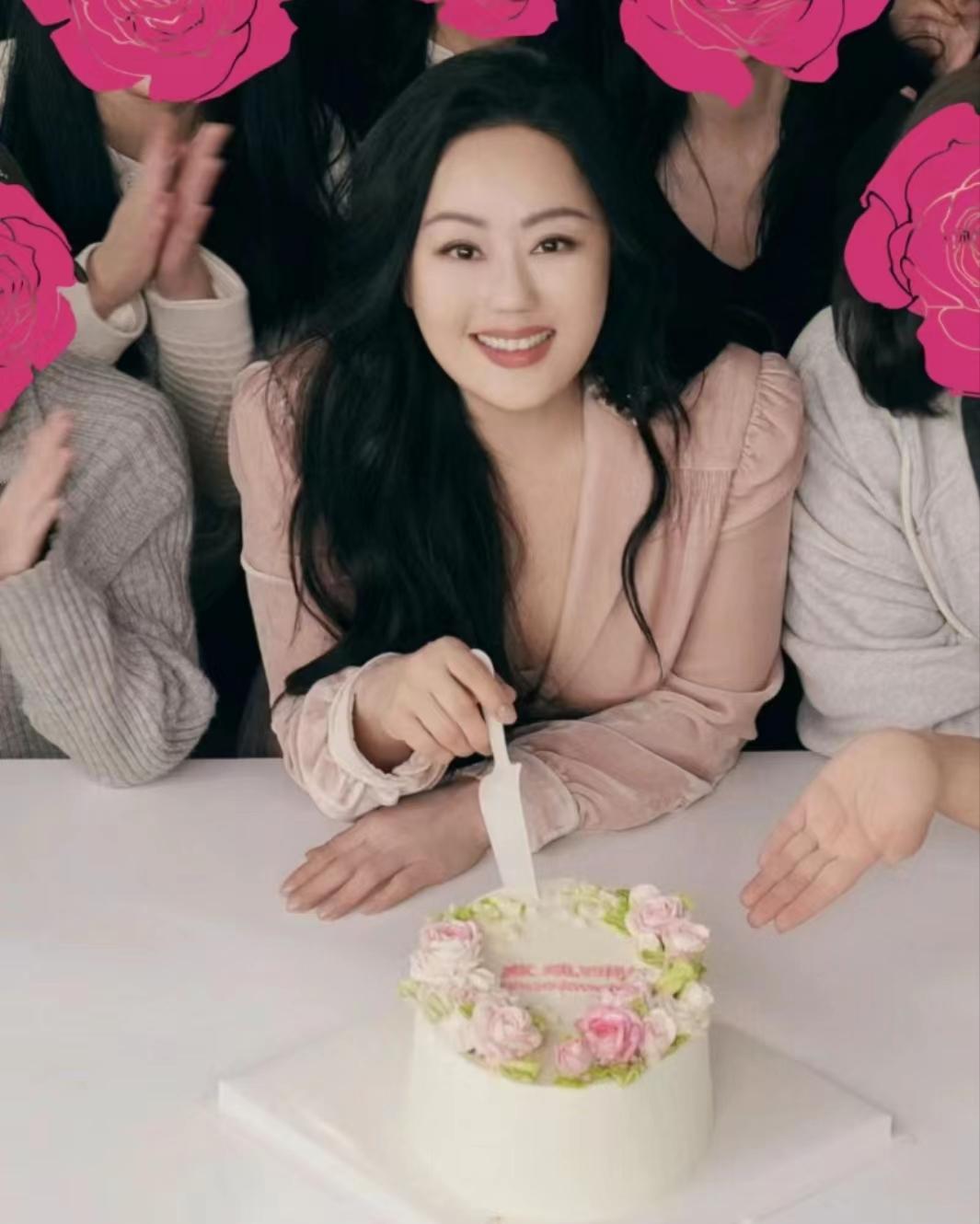 一场直播三个亿不要说章小蕙是败家前妻了