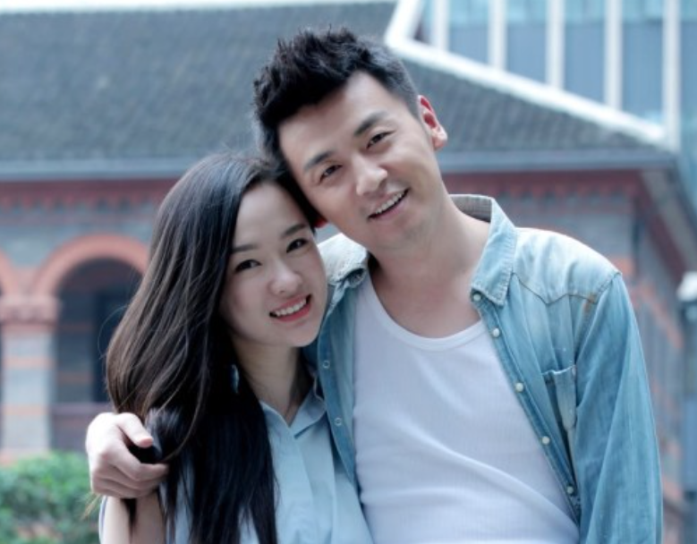 呆头呆脑的雷佳音为何能如此抢手他的清醒让内娱羞愧