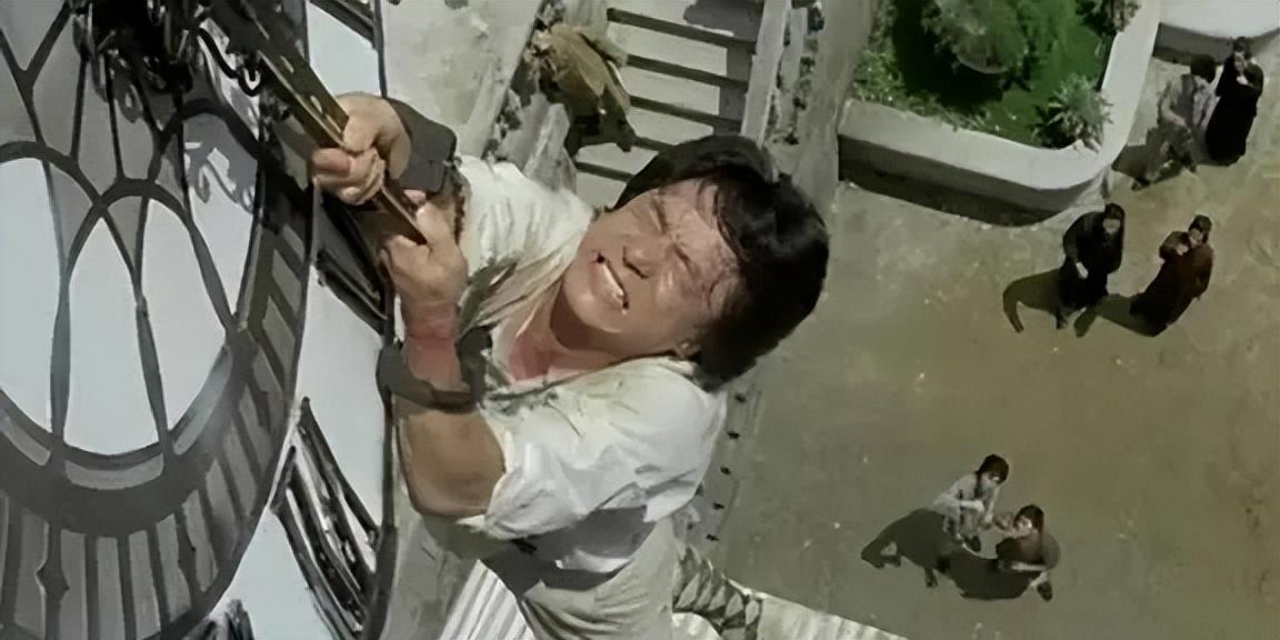 成龙断崖式衰老白发苍苍尽显老态网友泪目我不能接受