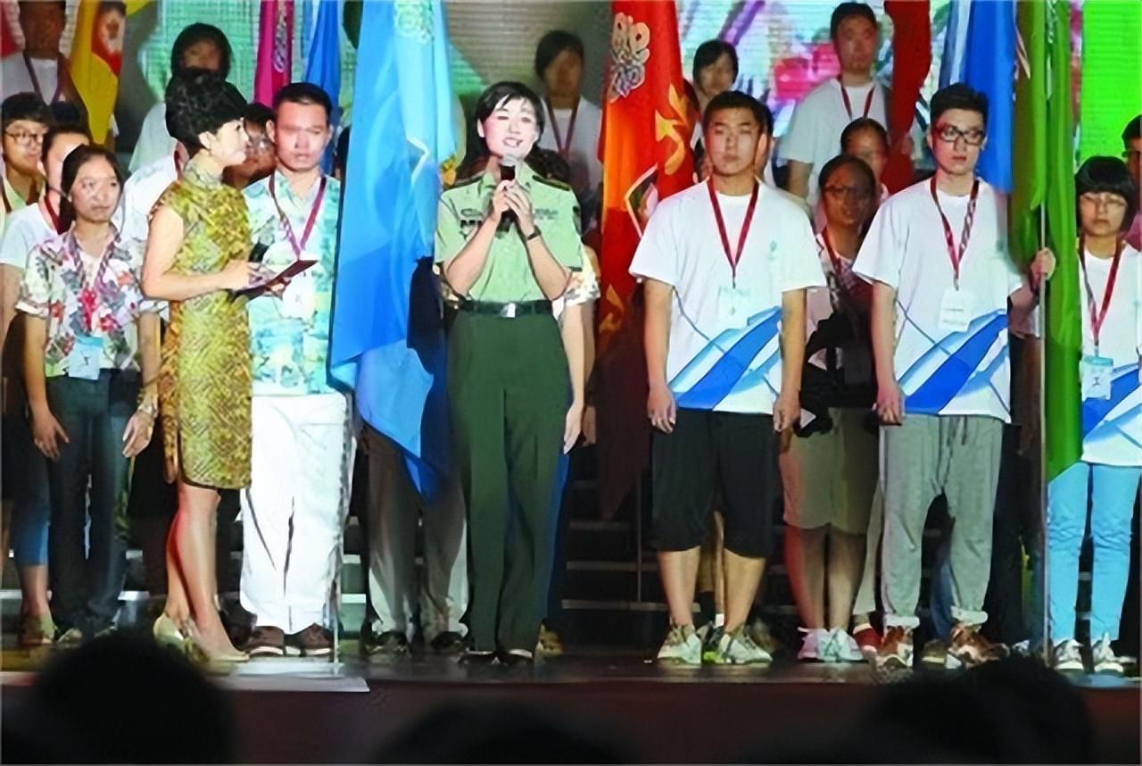 回顾航天刘洋丈夫才貌双全曾对妻子撒谎妻子却不怪他