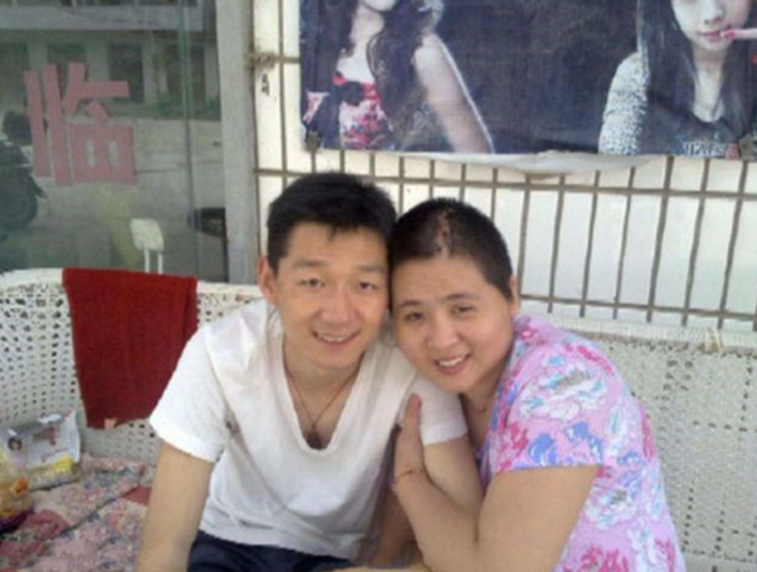 2009年女友因车祸智力变3岁军人执意娶回家现在过得如何