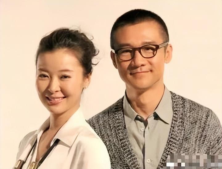 黄志忠抛弃13年原配转身恋上柯蓝如今的他证明靳东没说错