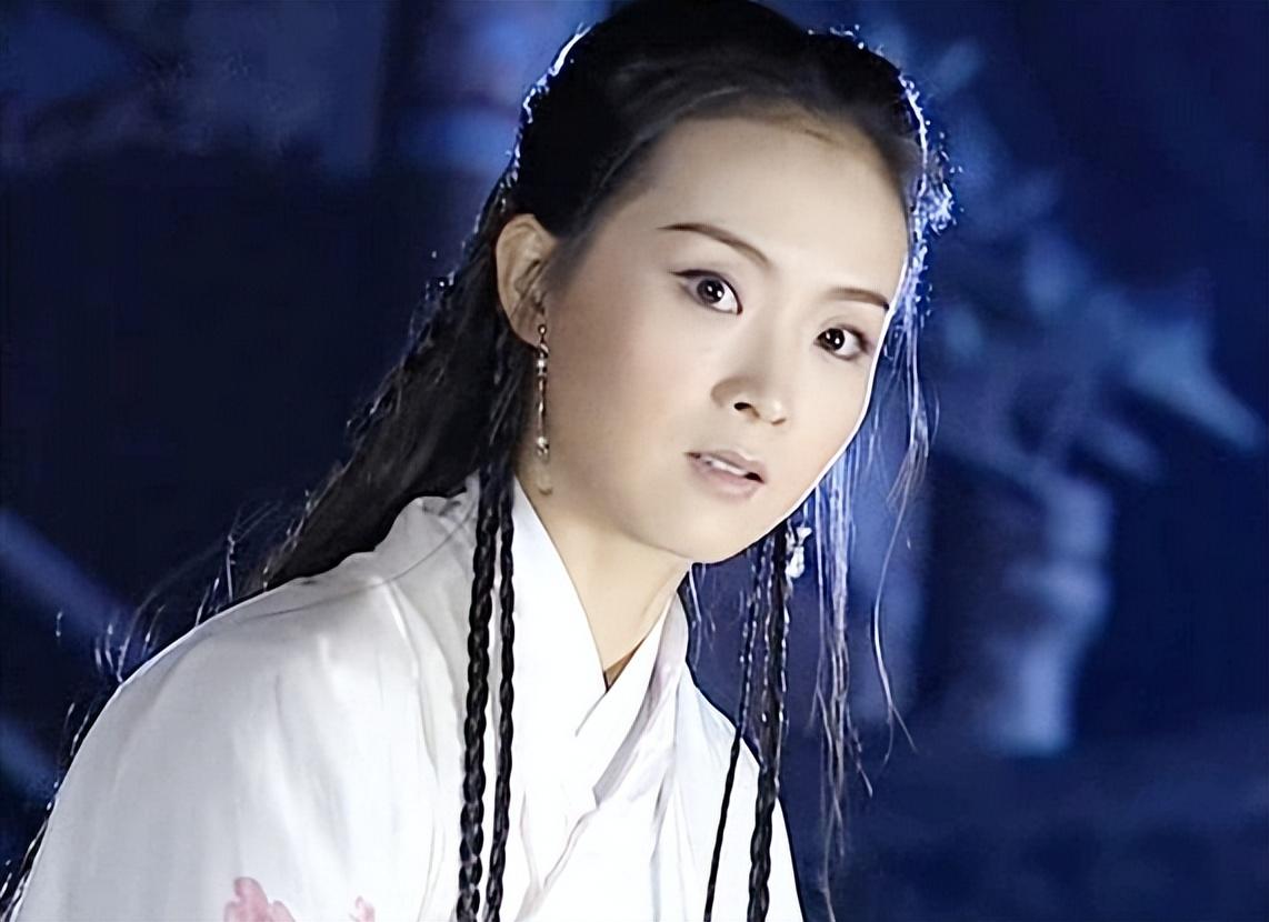 为儿子退出娱乐圈嫁入豪门却饱受蹉跎王艳如今苦尽甘来