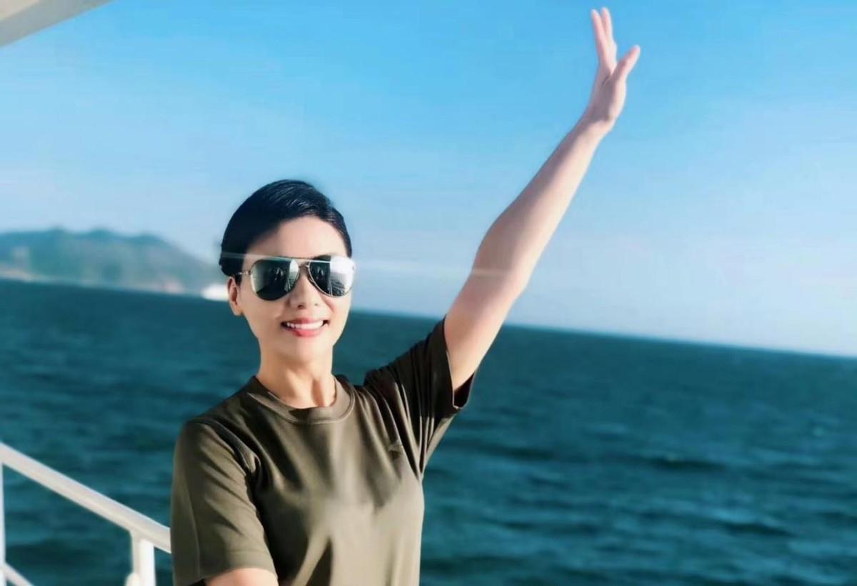 民歌天后陈思思蝶变之美的人生乐章