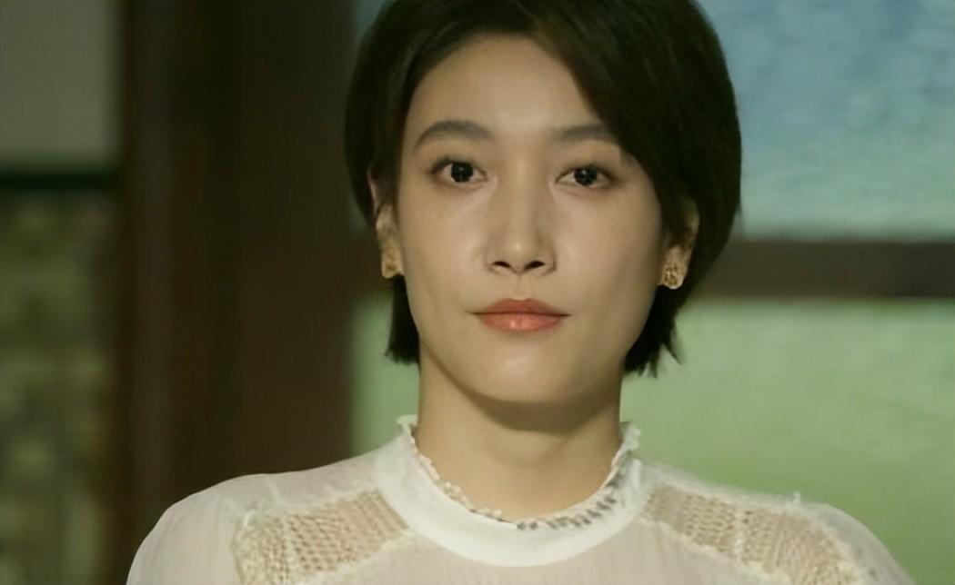 星二代啜妮父亲是一级演员被陈道明赏识34岁却不想红