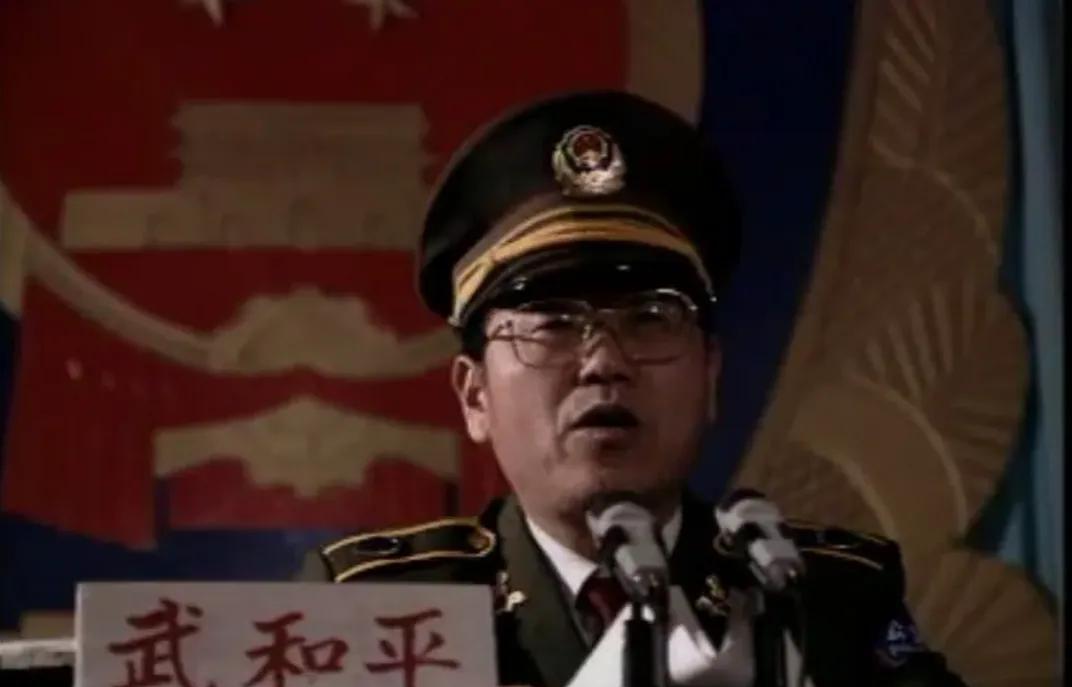 1992年,开封市公安局局长武和平上任还不到一个月,就遇到了一桩大案.