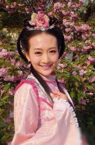 17年前王鸥大赛录像曝光,舞台风情万种,这究竟是赛舞还是飙车呢