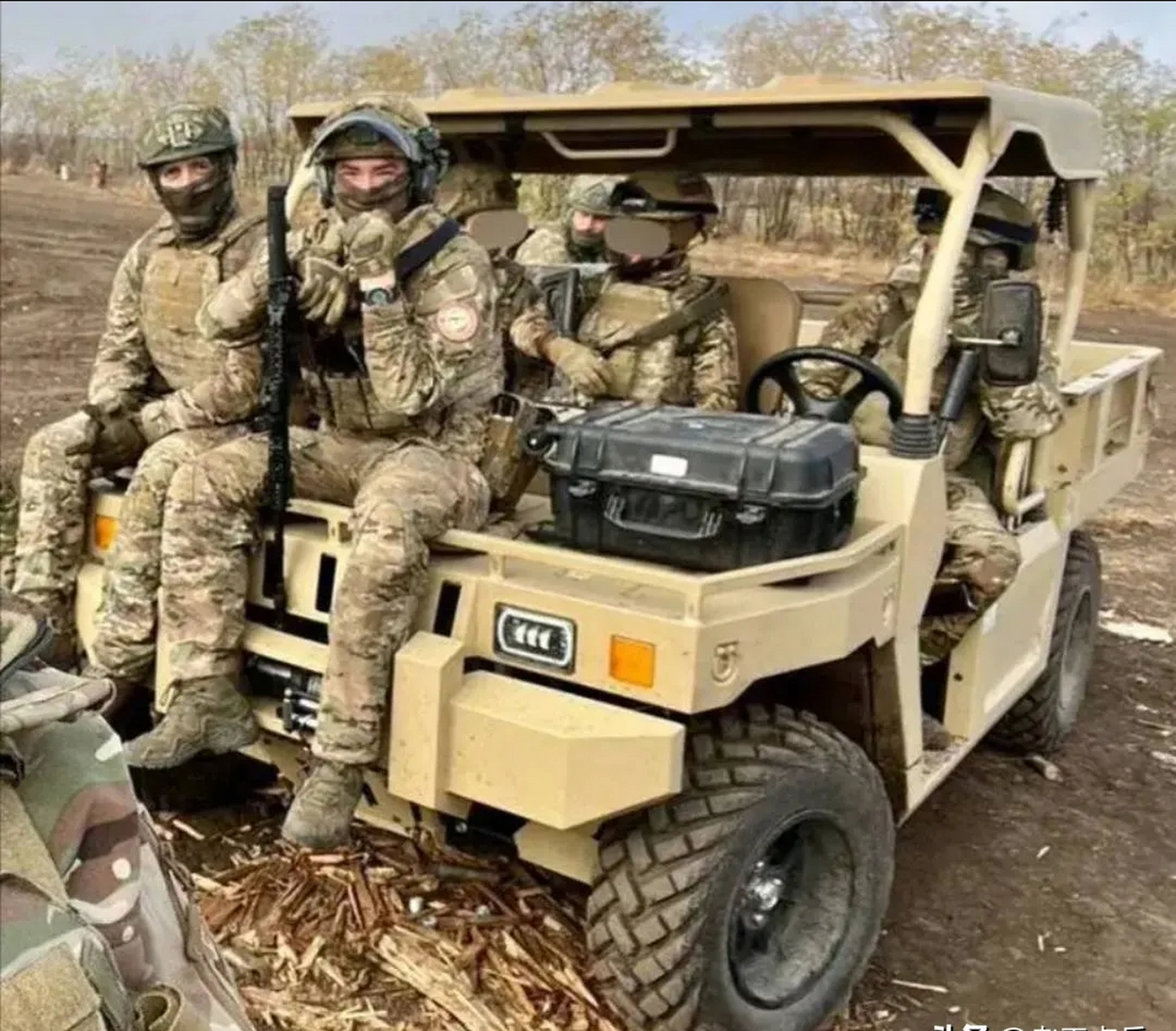 因为酷似pla的山猫全地形车,所以中国淄博出产的全地形车被戏称为"