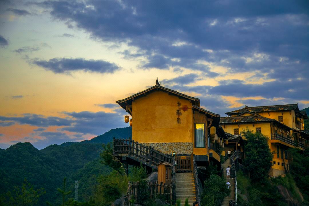 望仙谷悬崖民宿,独具匠心的设计,难以言喻的奢华体验
