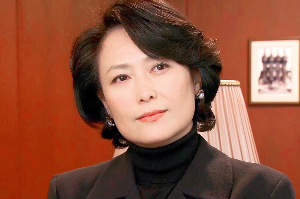 回顾60岁左翎31岁因情满珠江走红后输了婚姻如今二婚很幸福