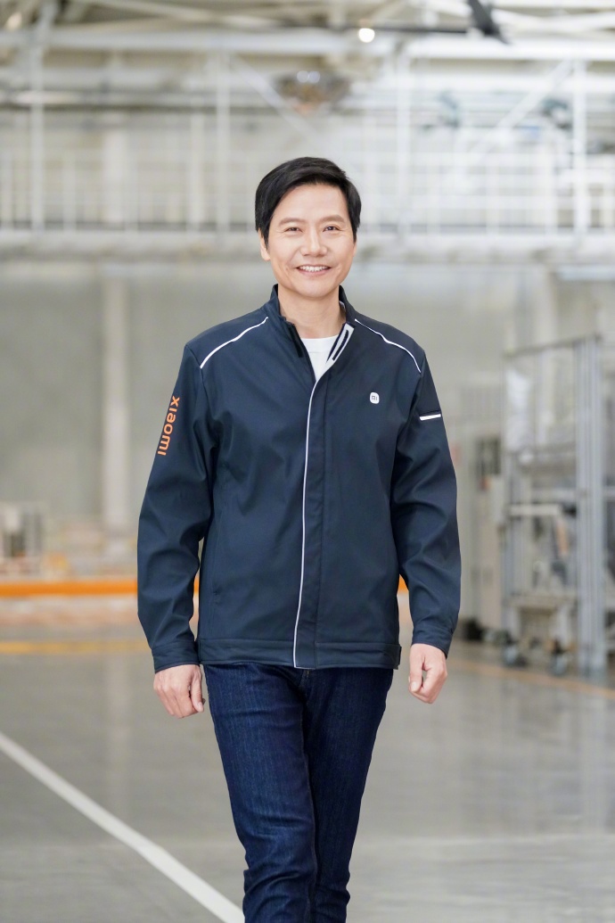 科技大佬都穿什么鞋雷军同款秒罄脚上这双最近太火