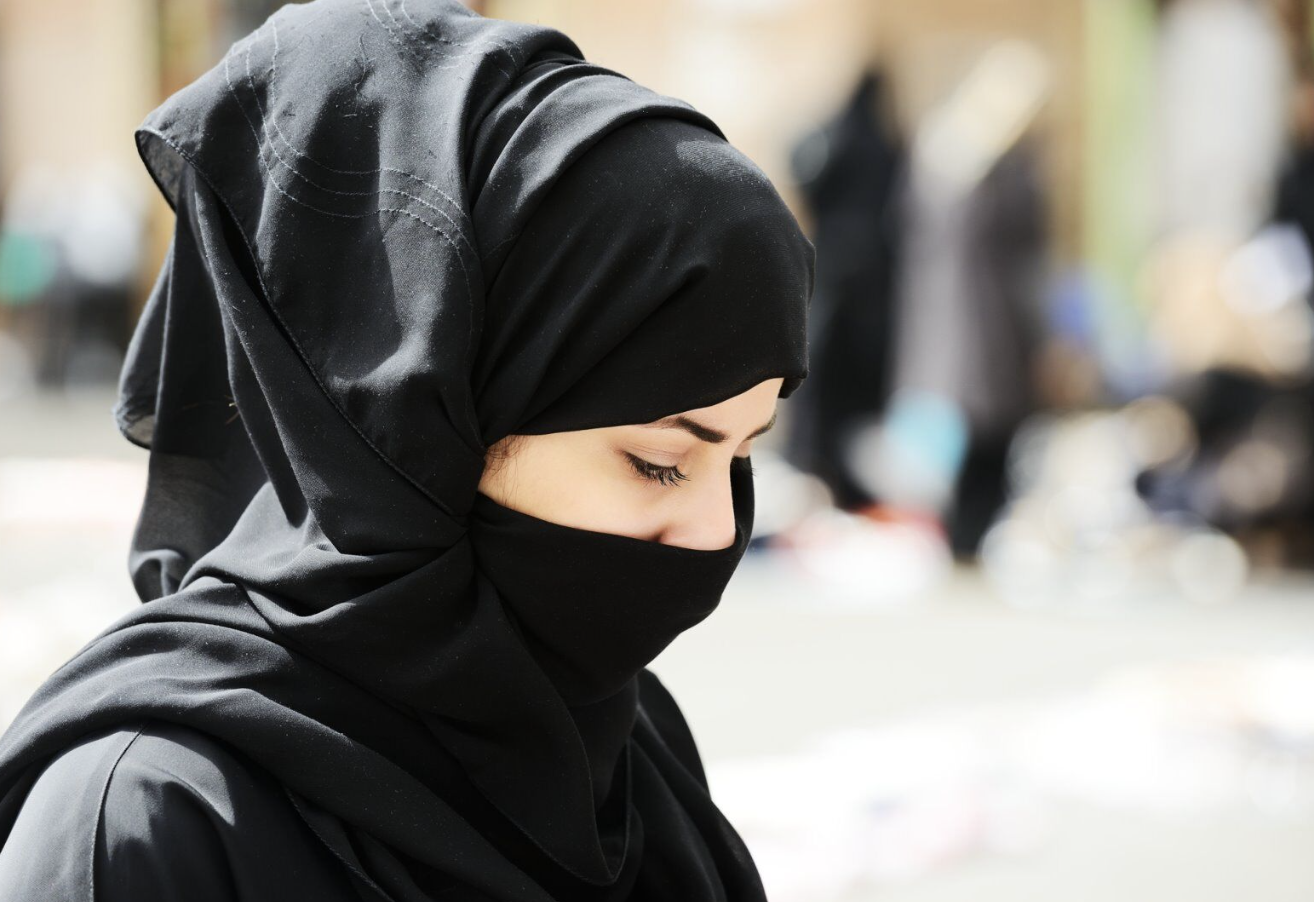 故事:我在阿富汗,无意揭开了一位穆斯林女子的面纱,她非我不嫁