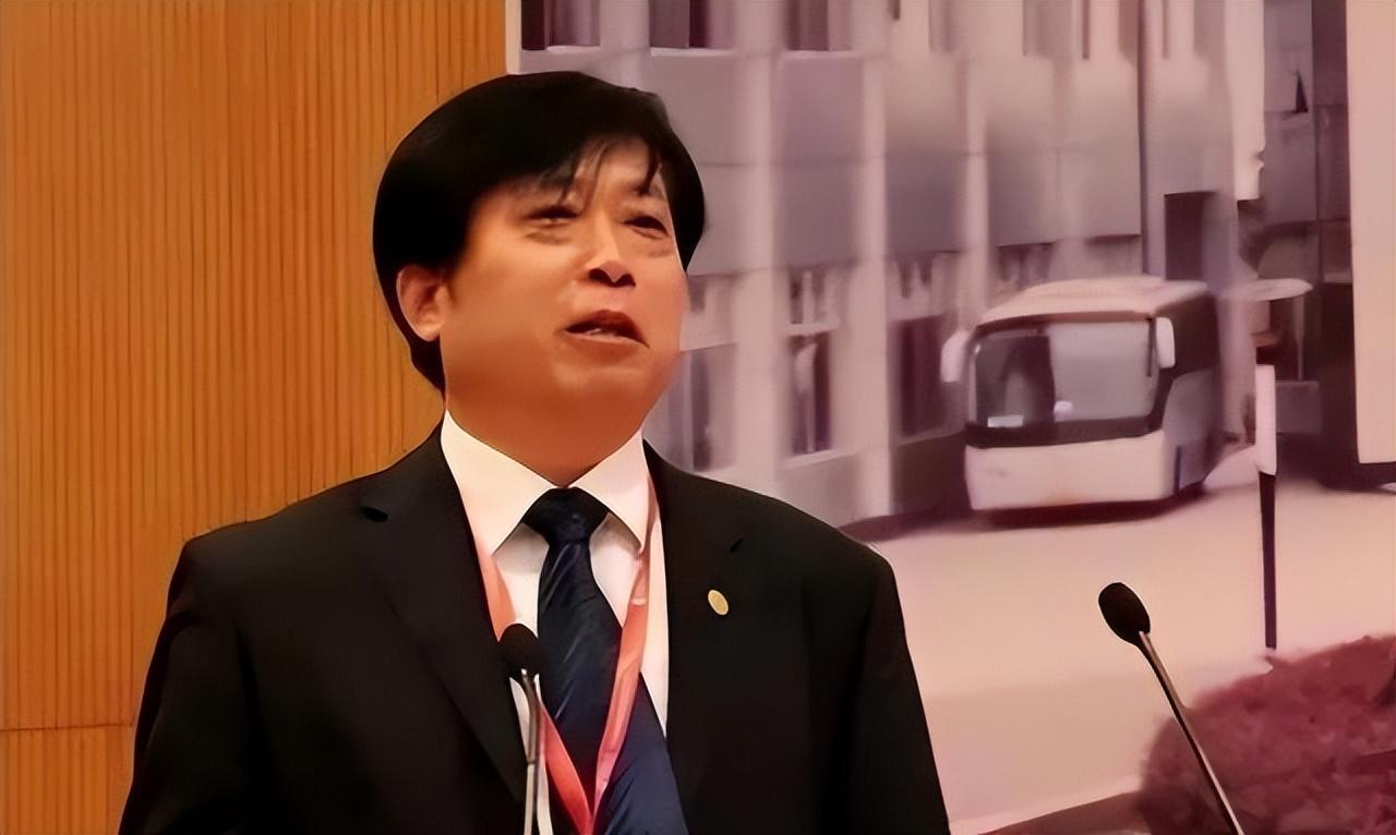 回顾:"百草枯之父"李德军,百草枯卖了多少年,我就愧疚了多少年