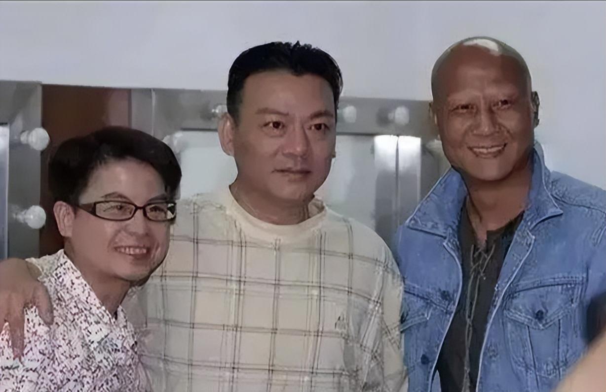 回顾红极一时消失的8位功夫明星有人摆摊卖饼有人成亿万富豪