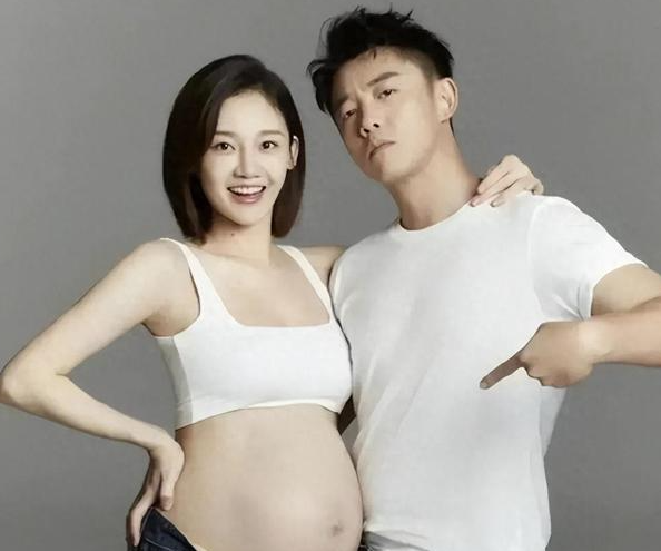 跑男团7位元老现状郑恺李晨继续奔跑杨颖疑似难复出