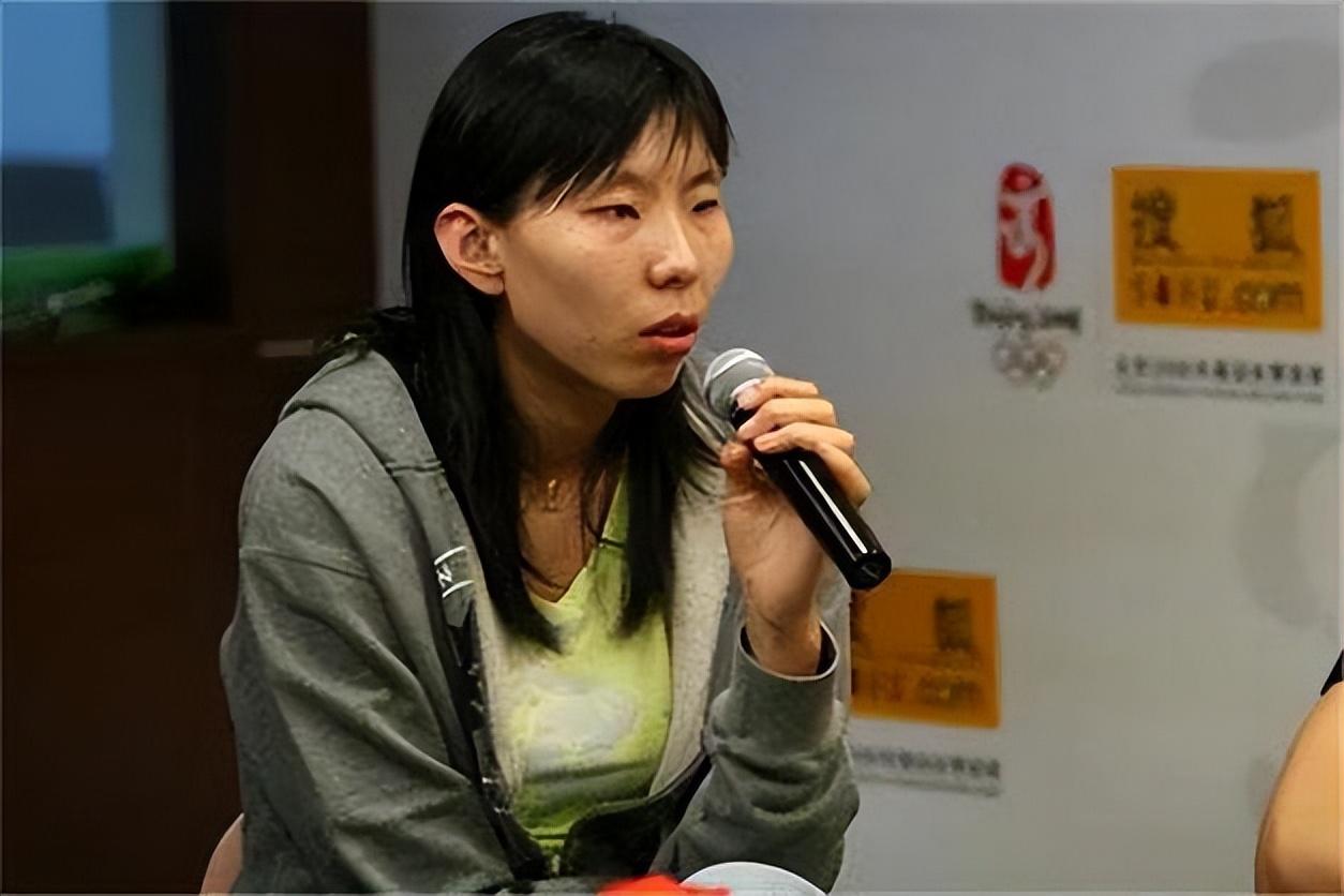 回顾40岁前女篮队长陈楠:嫁给2米04公务员,生完儿子还复出打奥运