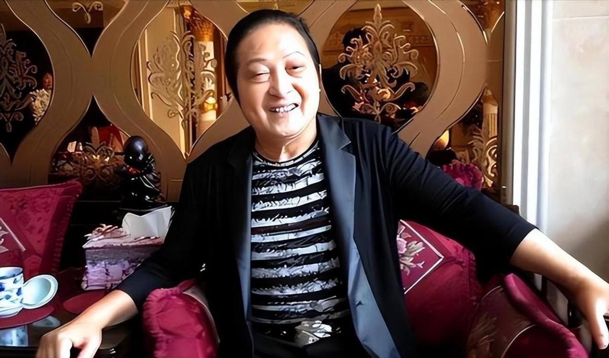 回顾气功大师王林被关门弟子告发情人为救他包养办案民警