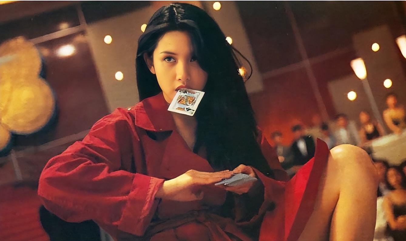 回顾古惑仔8位大嫂现状有人路边摆摊有人身家亿万