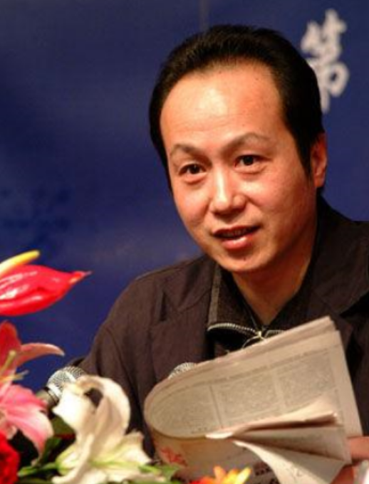 回顾央视已去世的10位主持人坠楼患癌意外每一位都可惜