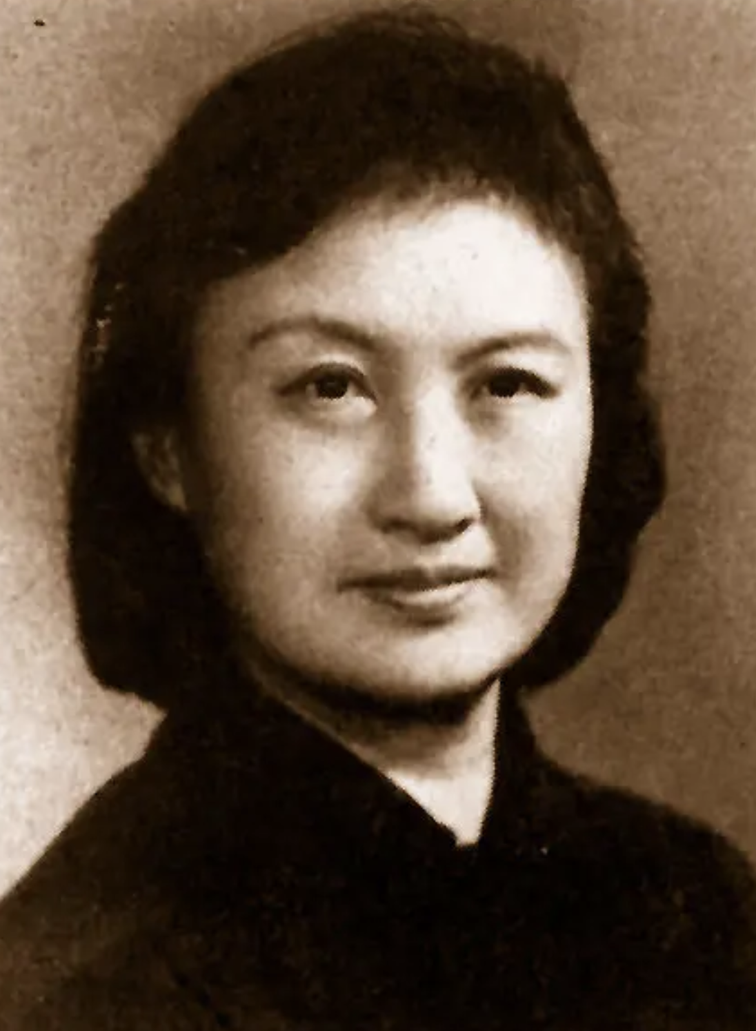 黄宗英一生4段婚姻17岁成寡妇68岁再当新娘活成了传奇