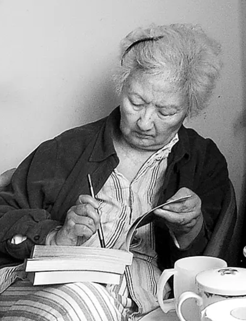 黄宗英一生4段婚姻17岁成寡妇68岁再当新娘活成了传奇