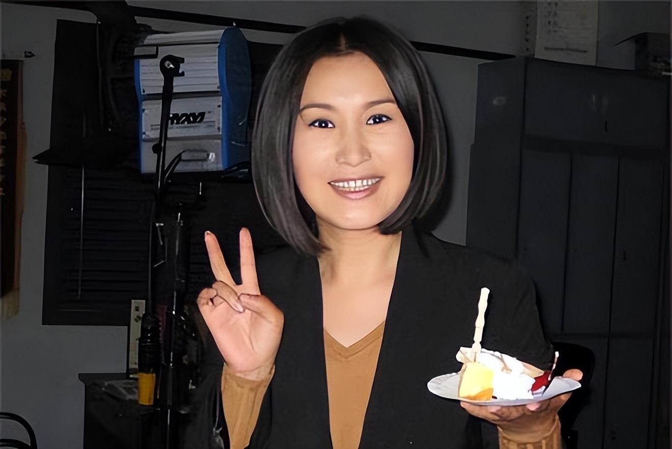 回顾王茜嫁大23岁导演徐庆东丈夫病逝8年她的选择让人泪目