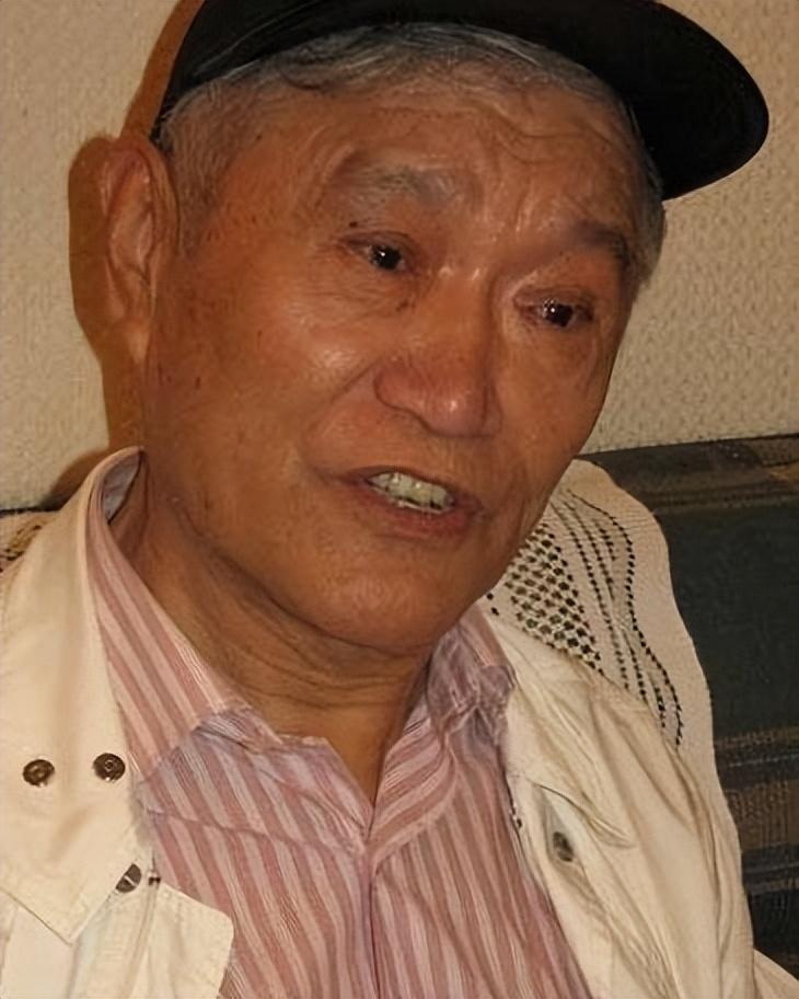 回顾牛犇6岁父母双亡11岁开始演戏晚年生活简单幸福