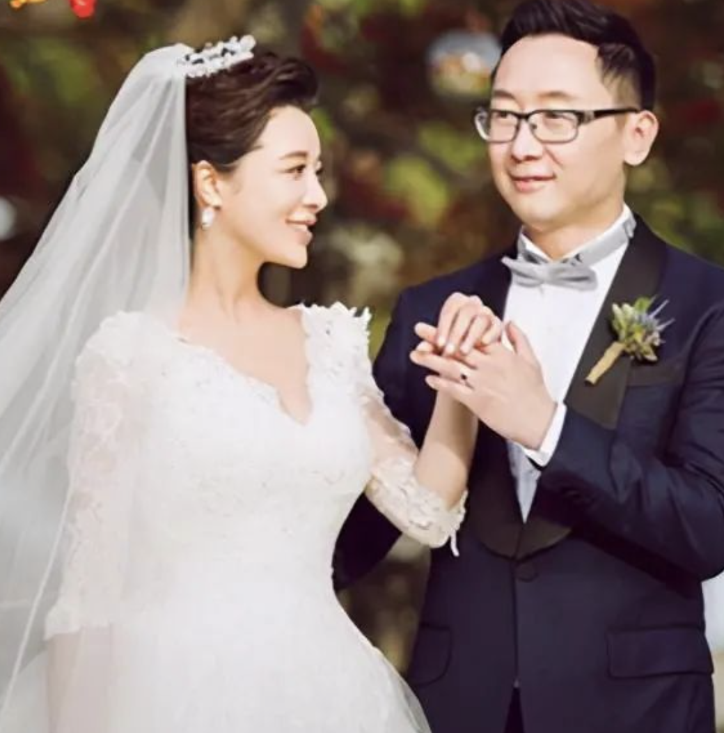 主持人胡蝶我这辈子最正确的决定就是为导演陆川生下一儿一女