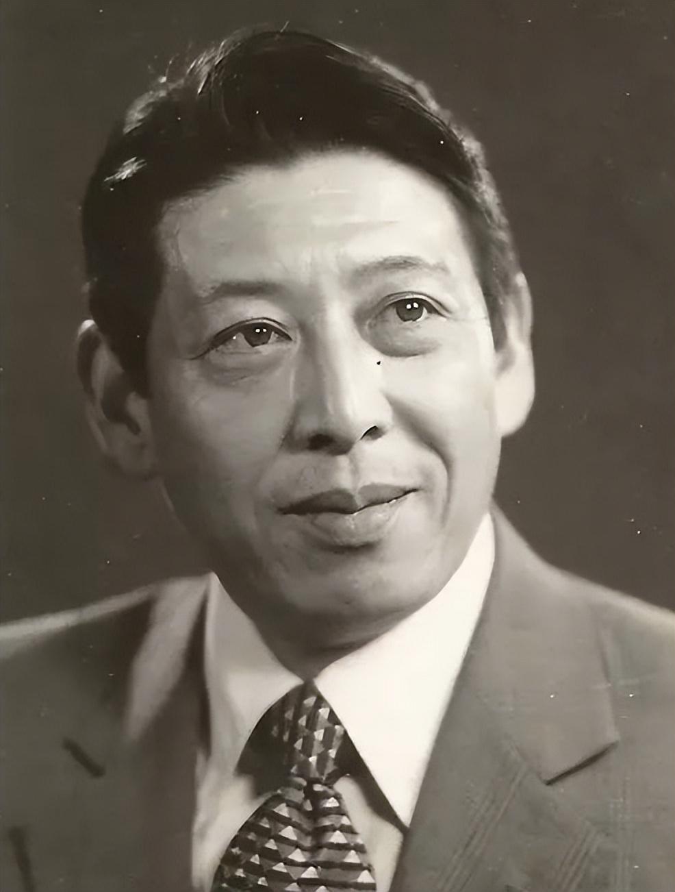 回顾配音毕克离婚又再婚儿子自杀身亡夫妻长期分居悲情离世