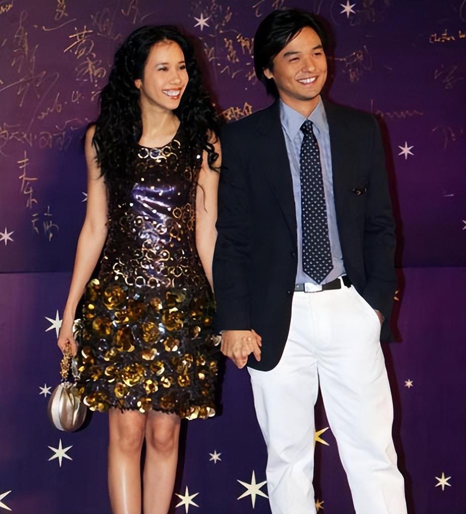 回顾古惑仔8位大嫂现状有人路边摆摊有人身家亿万