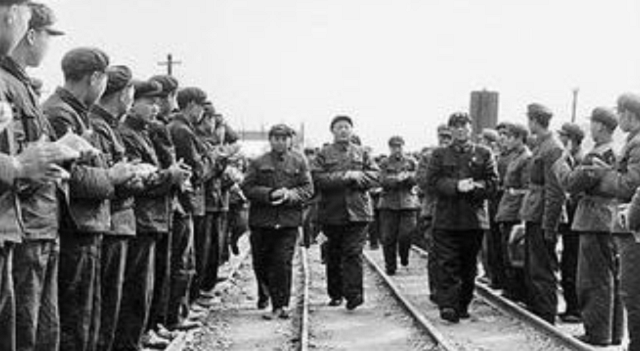 1985年百万大裁军元帅上将大有人在为何中央却选了个少将主持