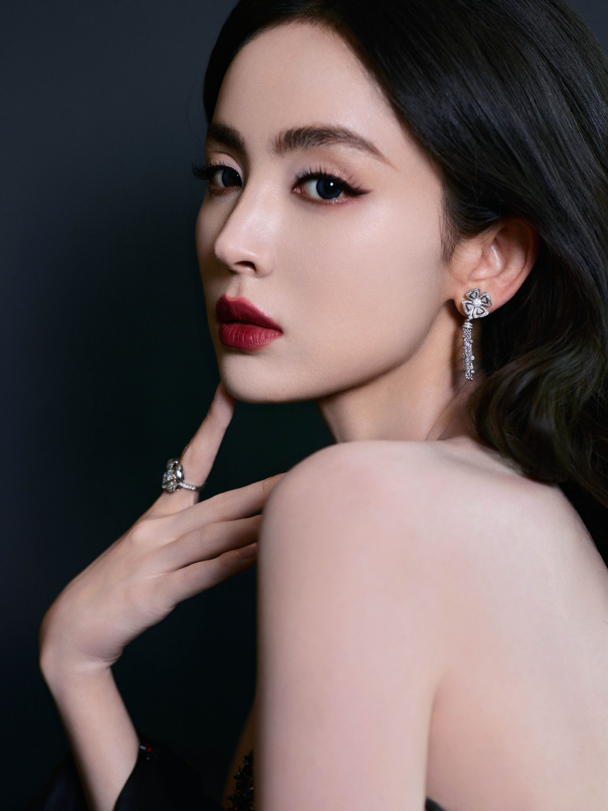 古力娜扎:暗夜玫瑰女王 #古力娜扎#