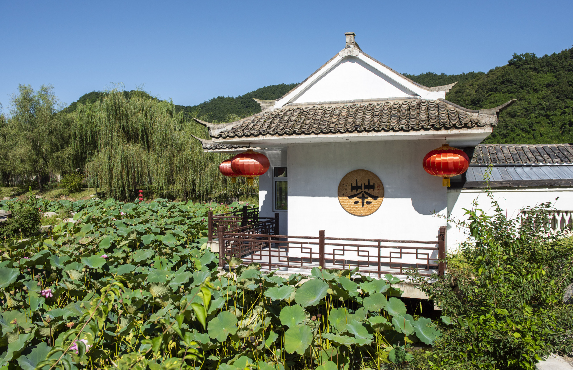 岫岩水巷风景区简介图片