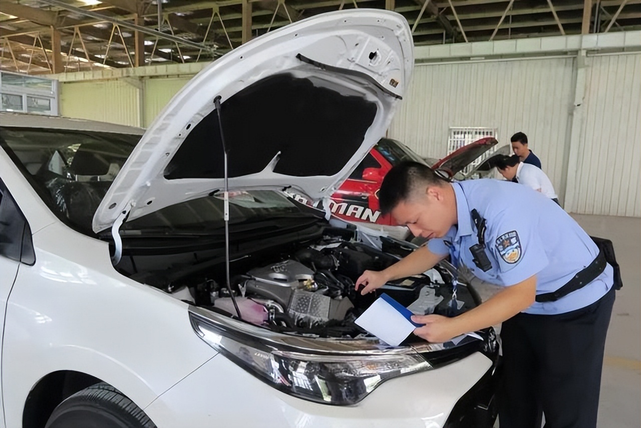 大家都知道小型车6年免检,那之后呢?