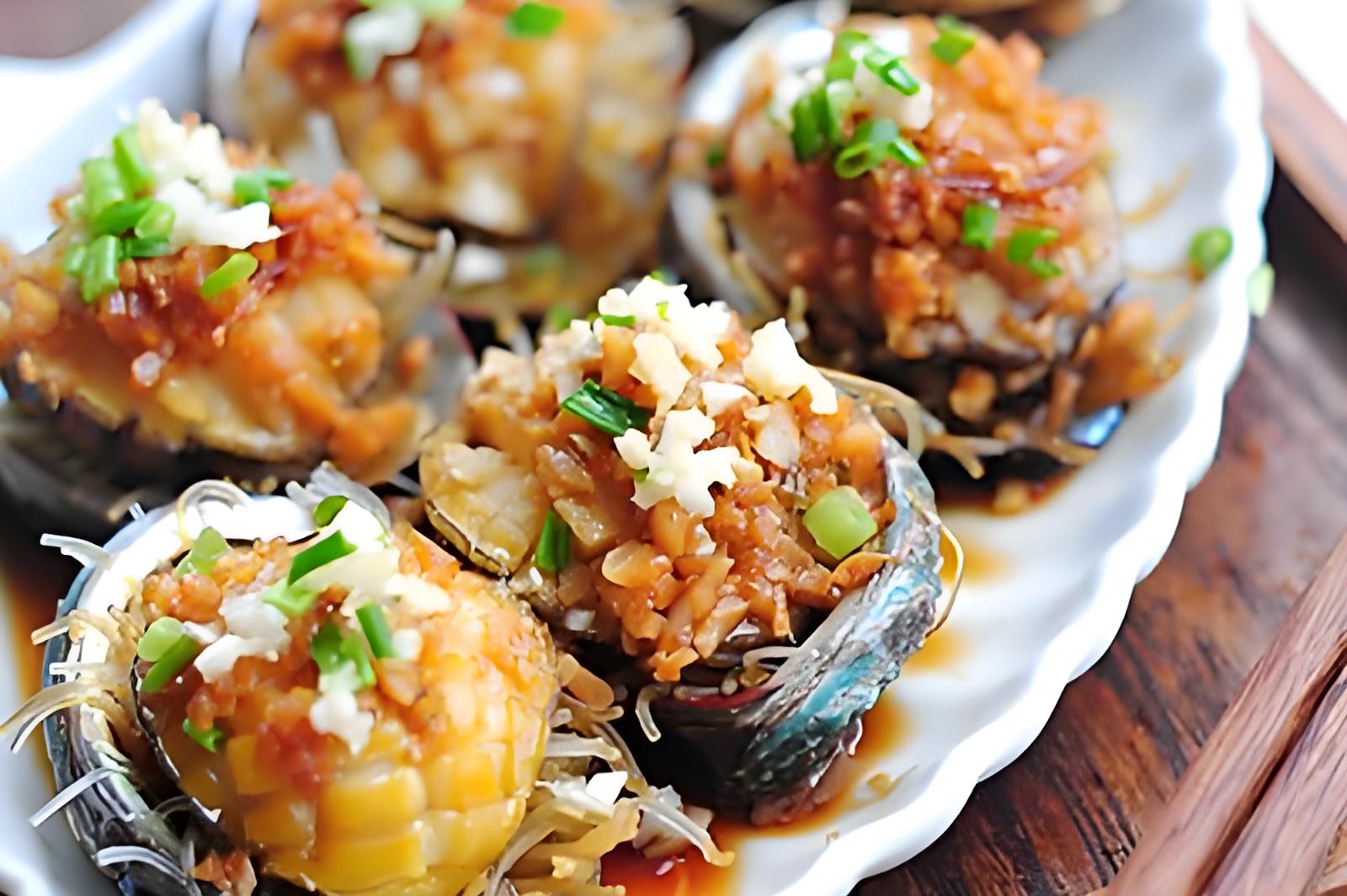 粉丝蒜蓉蒸鲍鱼 轻松学会绝佳烹饪技巧 让味蕾沉醉其中!