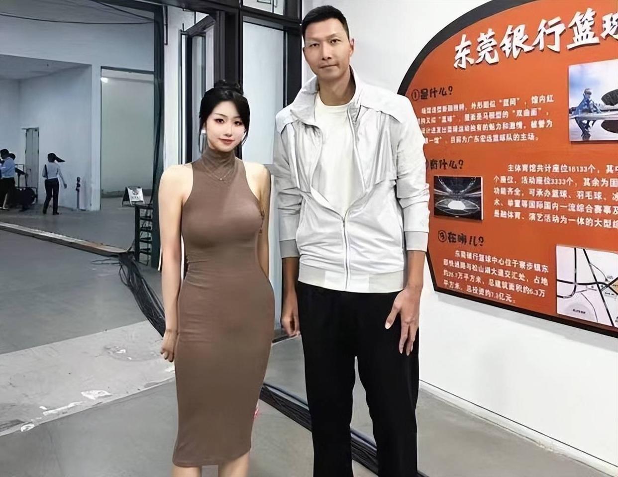 易建联老婆简介图片