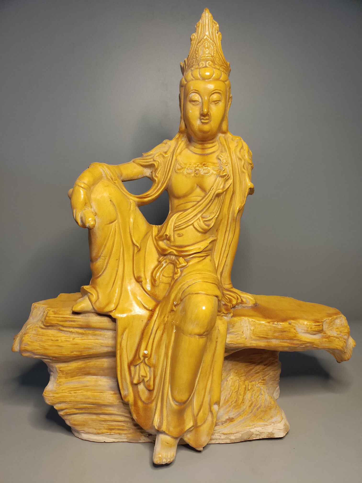 唐三彩「文殊菩萨」佛像,开片自然