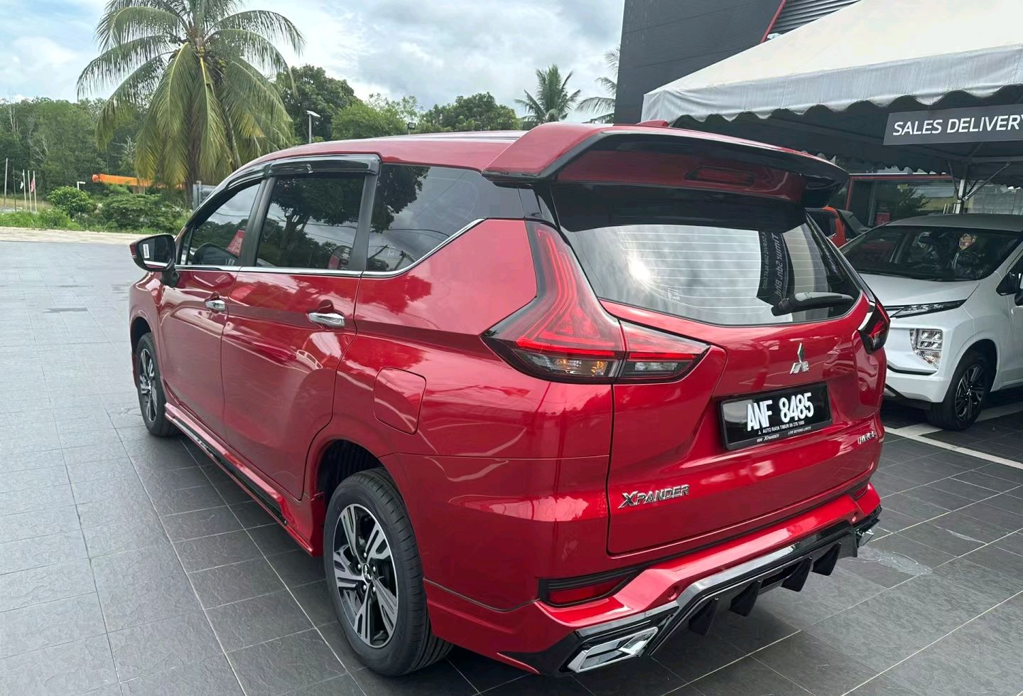 三菱新款xpander:小型mpv的标杆,城市出行新选择